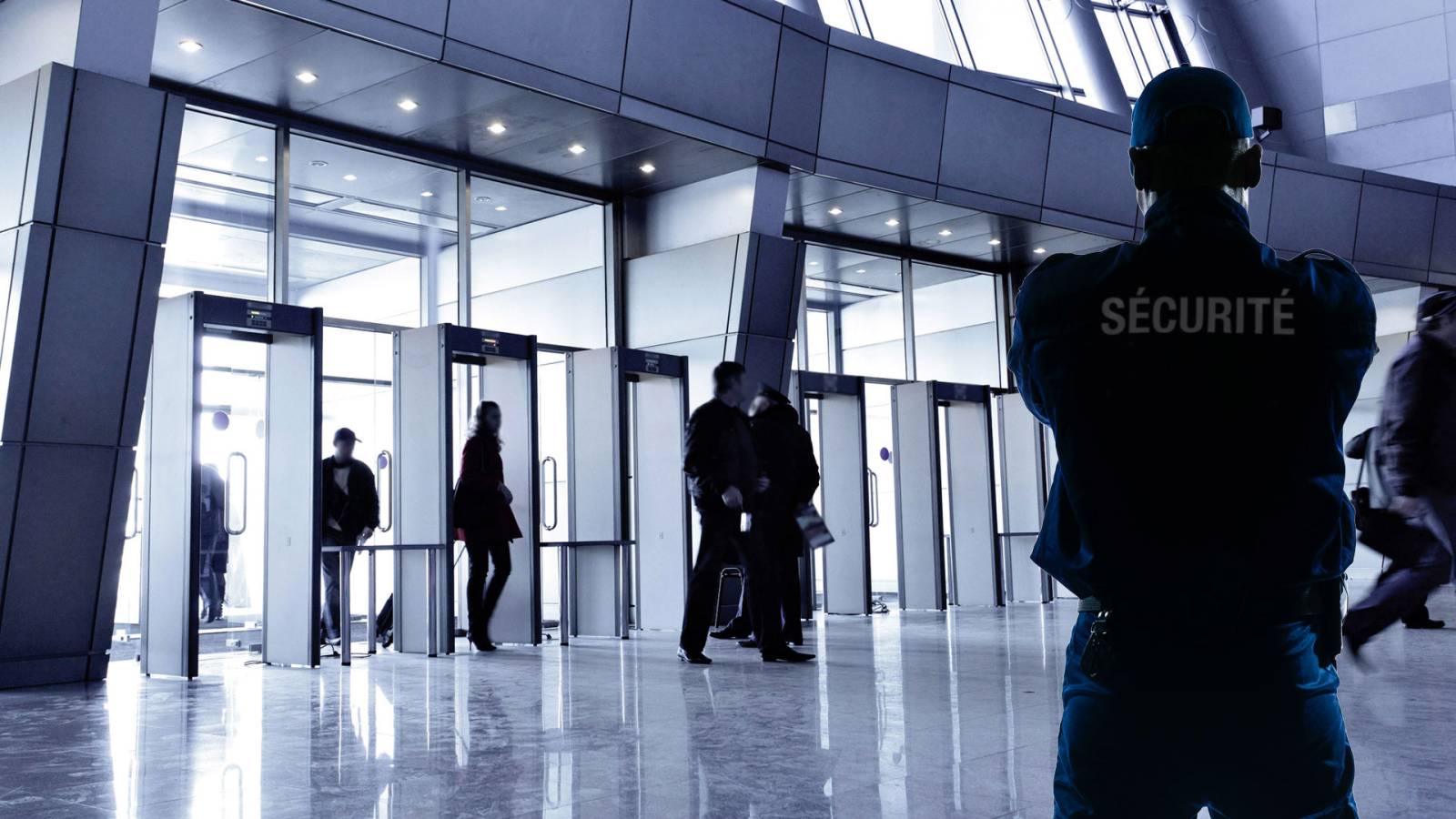 Surveillance résidence touristique, parc aquatique, parc d'attraction, bar, restaurant et piscine, dans le Var à Hyères 83